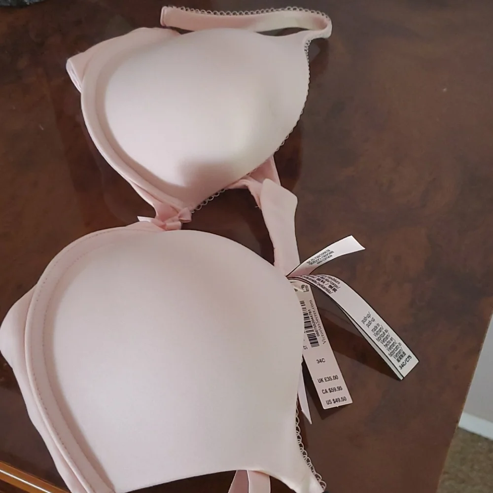 Victoria Secret Push Up Bra